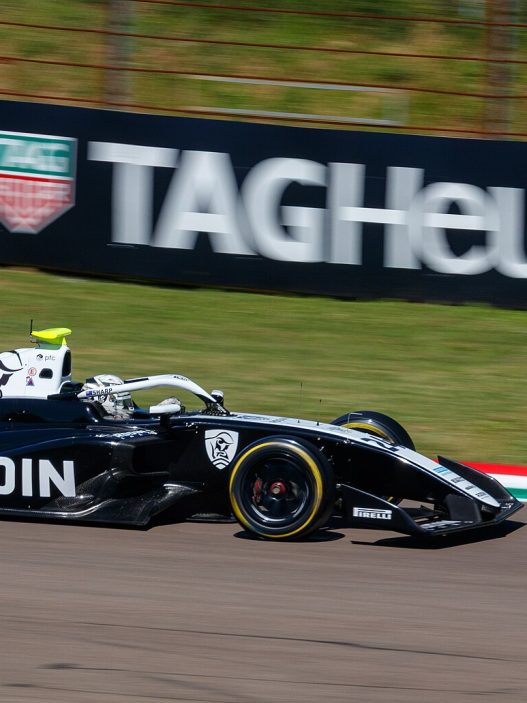 A Dallara F3 2025 on track in FIA Formula 3